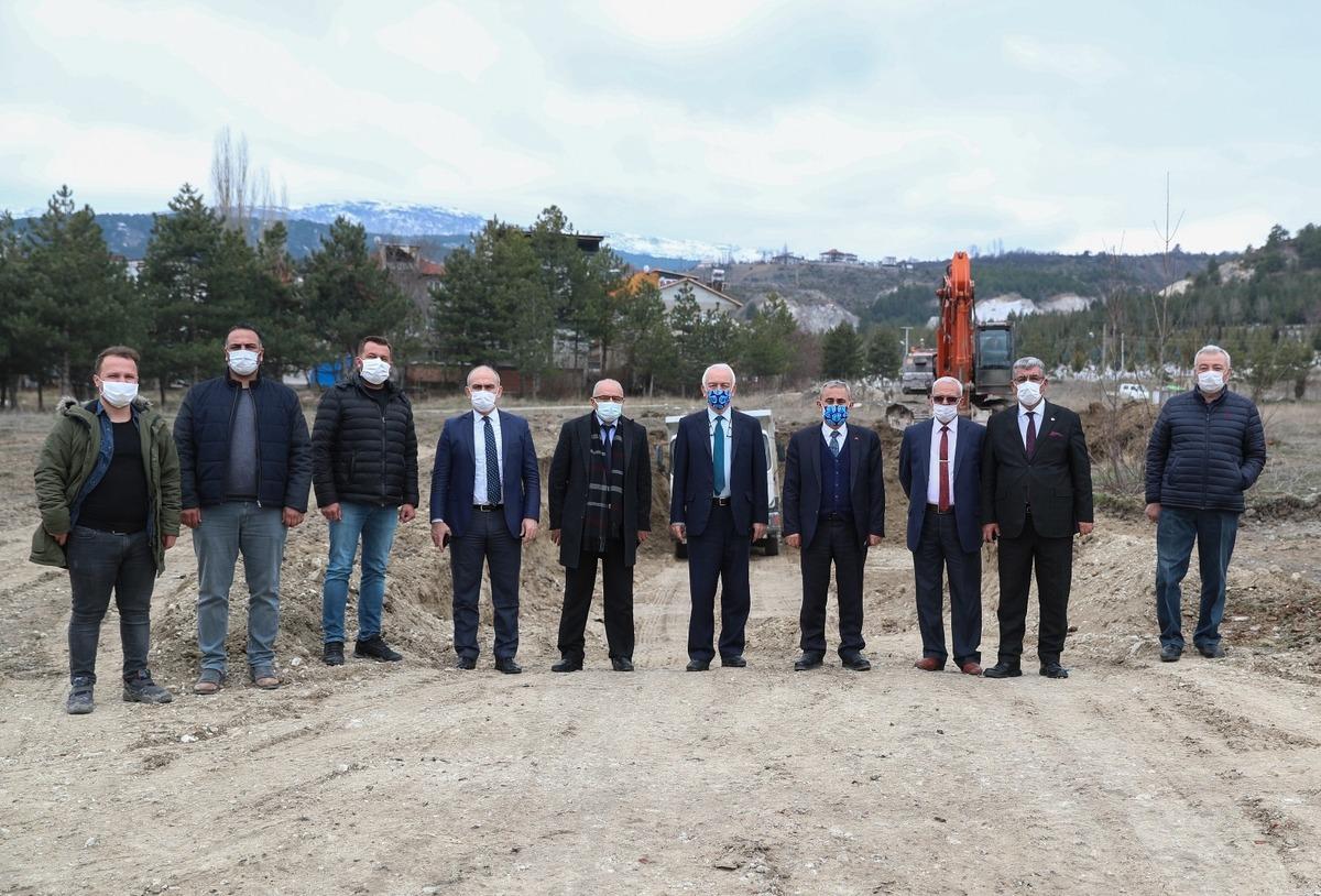 K&uuml;tahya&rsquo;da Millet Bah&ccedil;esi inşaatı başladı