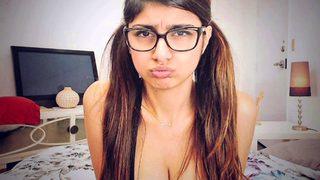 Mia Khalifa’dan kinayeli teşvik