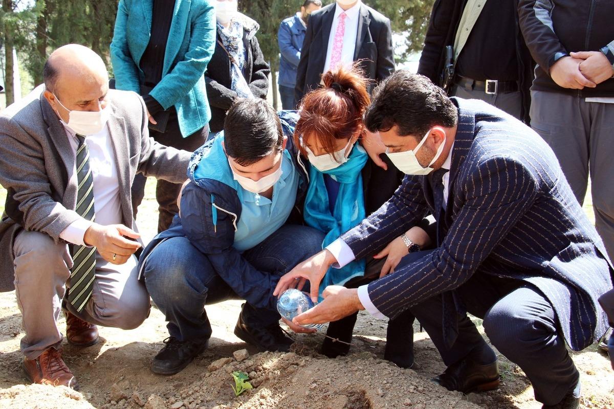 AD&Uuml; Ziraat Fak&uuml;ltesi, Aydın Otizm Gen&ccedil;lik ve Spor Derneği &ouml;ğrencilerini ağırladı