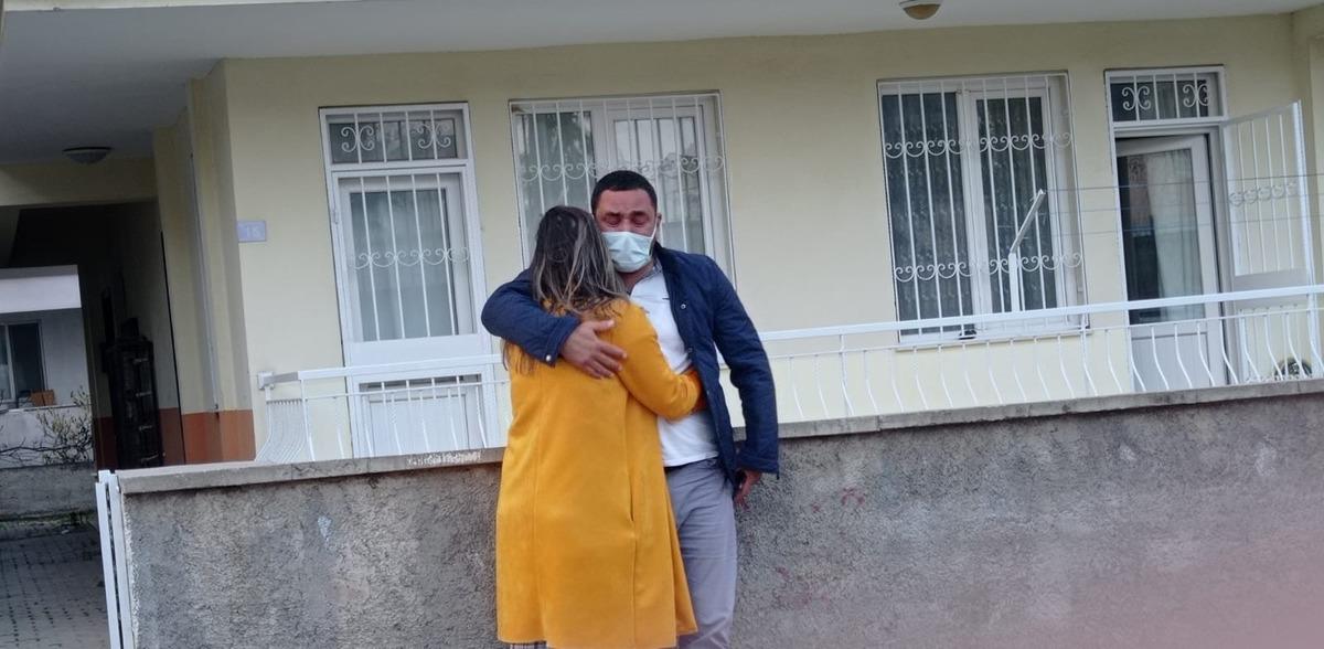 Yalnız yaşadığı evinde &ouml;l&uuml; bulundu