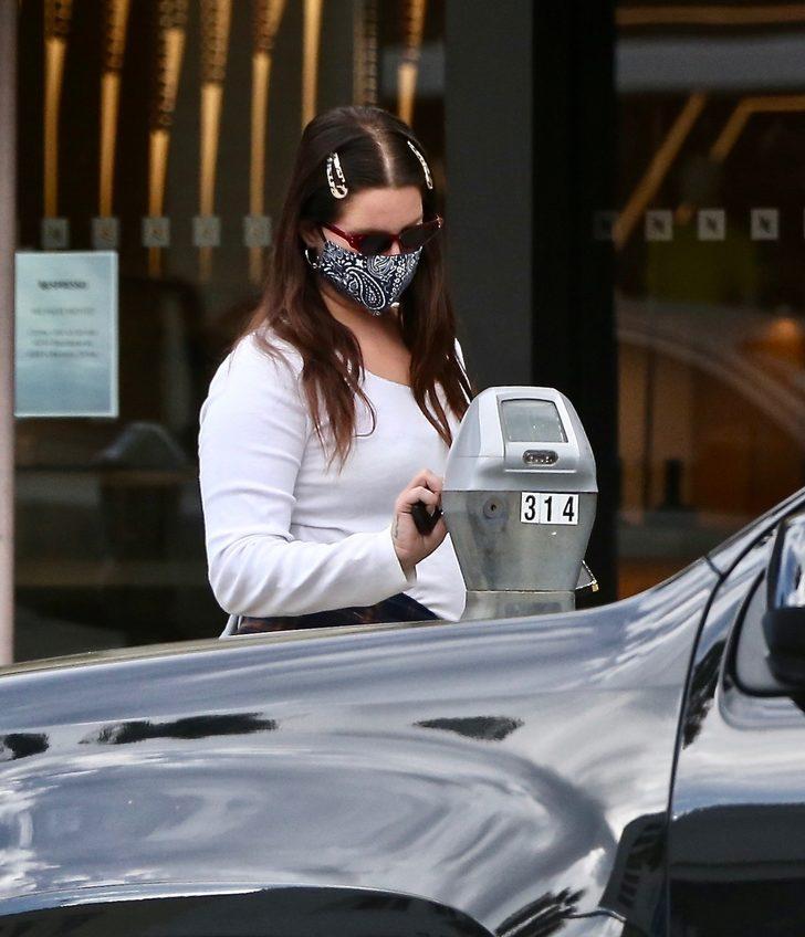 Lana Del Rey karantina kilolarından kurtulamadı G3