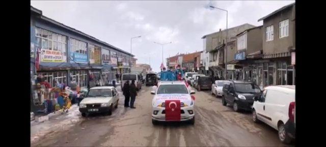 Karayazı Belediye Spor Kulübü’nün başarısına Kaymakamdan plaket