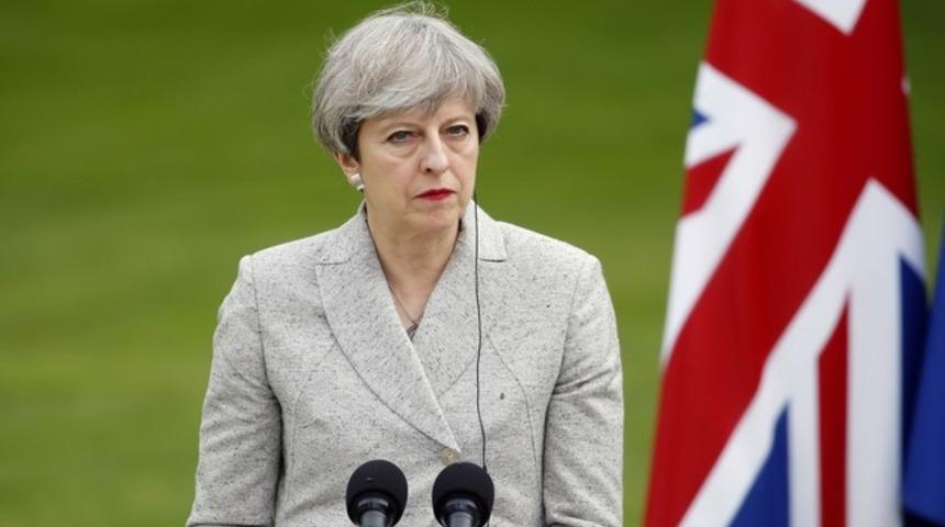 İngiltere Başbakanı Theresa May: AB üyeliğimiz 2019'da kesin olarak bitecek