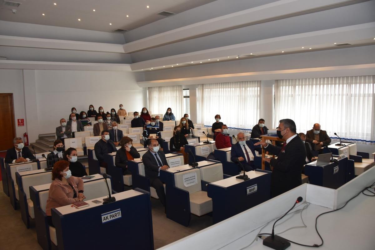 Salihli Belediyesi&rsquo;nden personeline hizmet i&ccedil;i eğitim