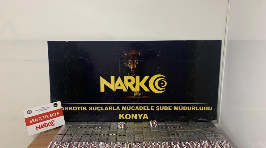 Konya&rsquo;da narkotik ekipleri 8 bin 111 uyuşturucu hap ele ge&ccedil;irdi