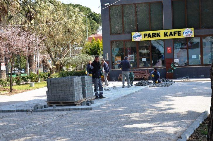 Gömeç Belediyesi bünyesindeki Park Kafe sezona hazırlanıyor G2