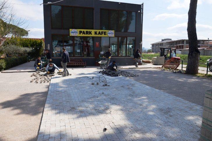 Gömeç Belediyesi bünyesindeki Park Kafe sezona hazırlanıyor G3