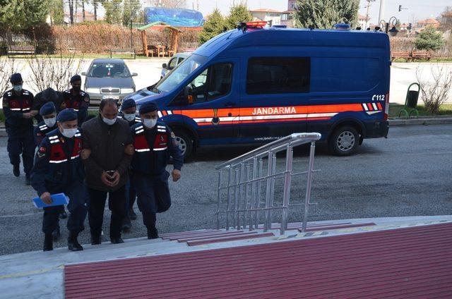 Başından vurulmuş bulunan gen&ccedil; kızın soruşturmasında 3 ş&uuml;pheli adliyeye sevk edildi 1