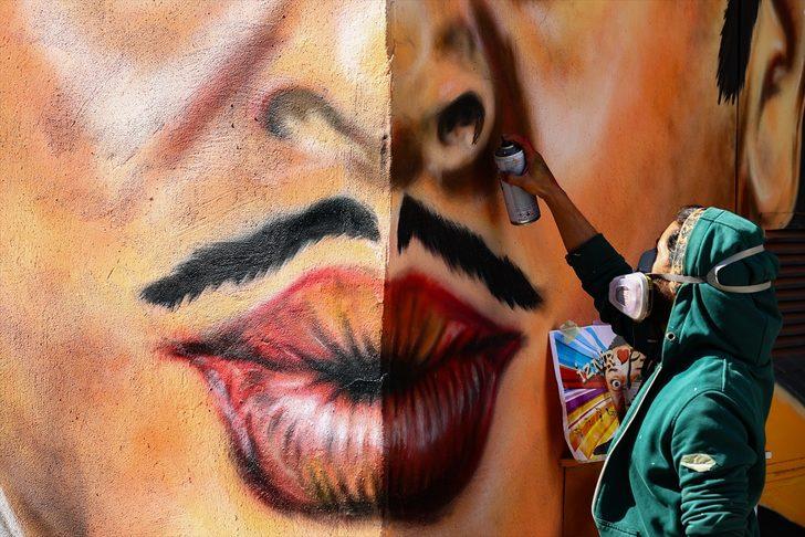 İzmir'de Dario Moreno için doğumunun 100. yılı için adını taşıyan sokakta duvar resmi yapıldı G5