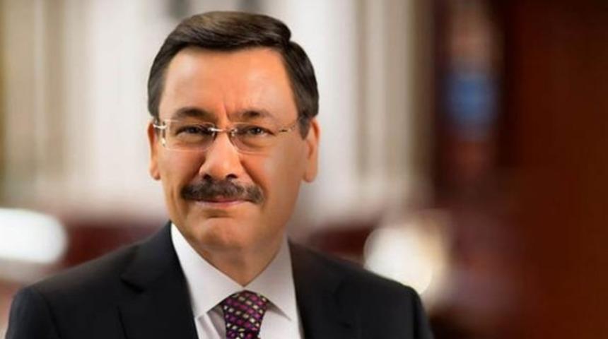 Melih G&ouml;k&ccedil;ek'ten Kadir Topbaş tweeti