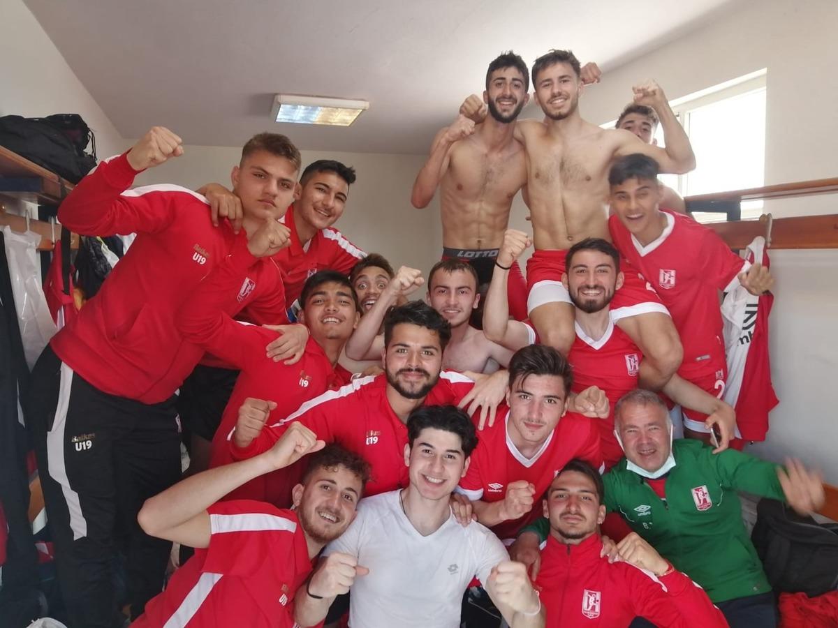 İlk derbi Balıkesirspor&rsquo;un