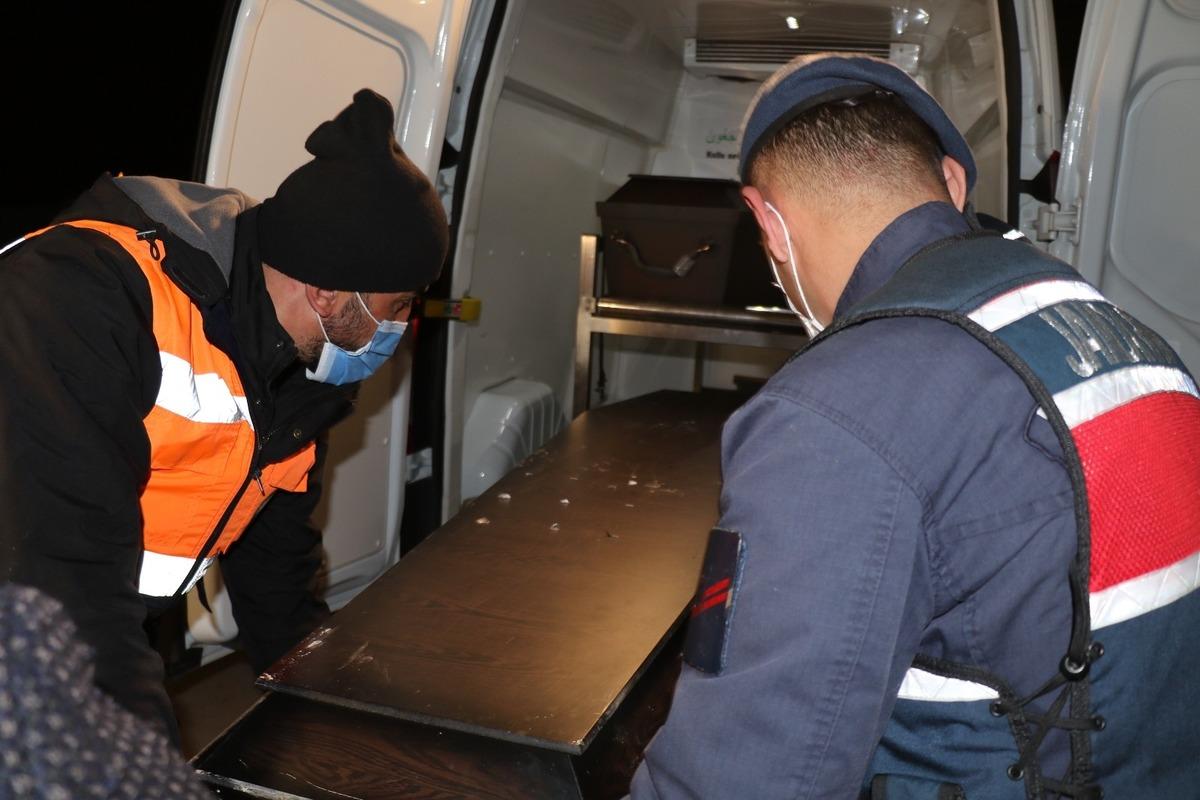 Oğlunu &ouml;ld&uuml;rd&uuml;, kayıp ihbarı bile vermeden hayatına devam etti