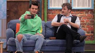 Çok Güzel Hareketler 2'de Arif Güloğlu için özel bölüm