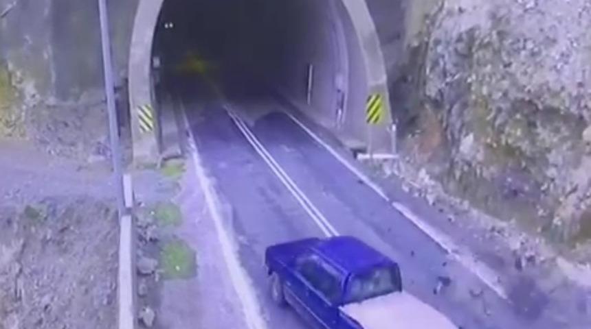 &Ouml;l&uuml;mden kurtaran manevra