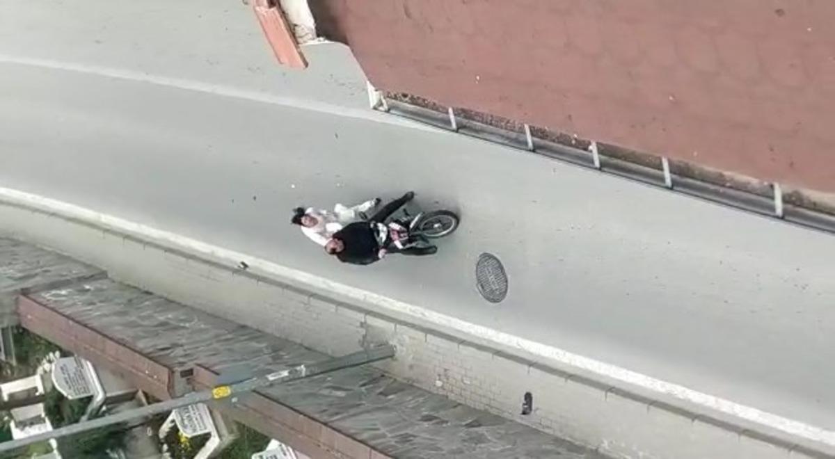 (&Ouml;zel) Aynı kadın yine olay &ccedil;ıkardı...O anlar kameraya yansıdı