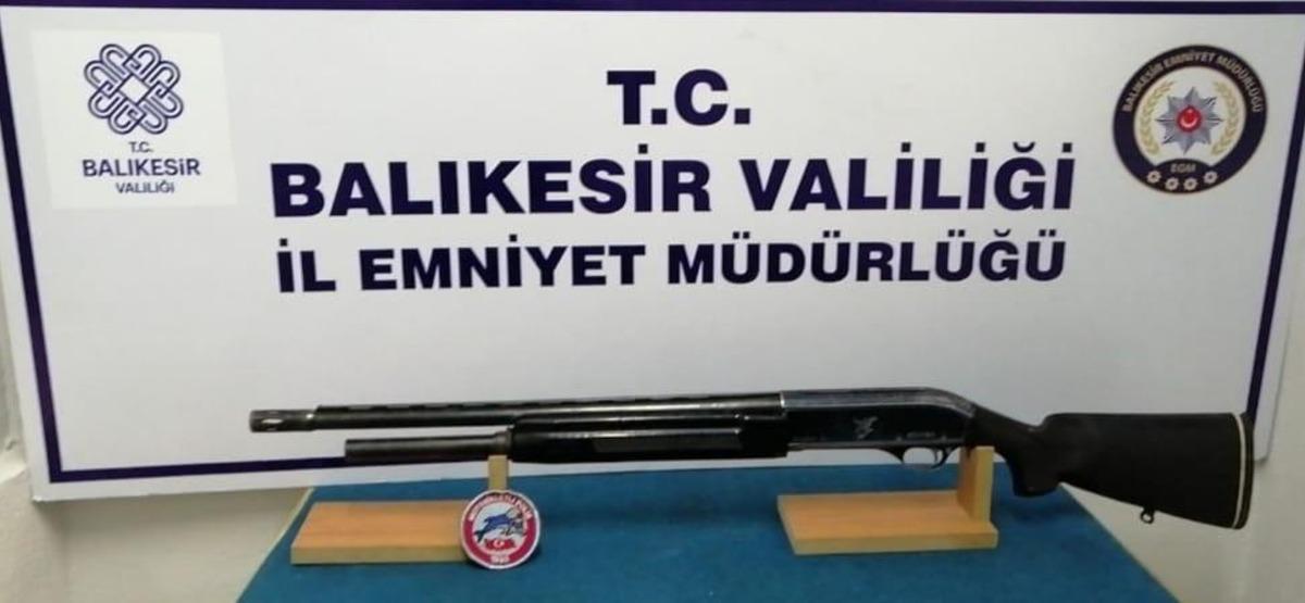 Balıkesir&rsquo;de huzur operasyonu: 14 kişi yakalandı