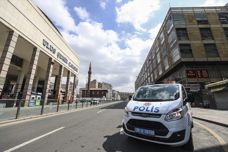 Ankara'da kısıtlama nedeniyle sokaklar boş kaldı G3