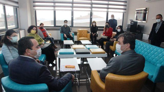 Öğrenciler yeni eğitim yuvalarına kavuştu