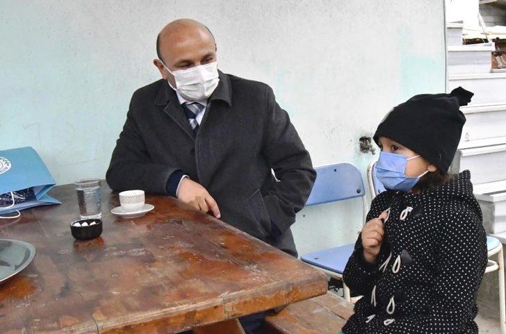 Başkan Oral, minik öğrenciye verdiği sözü tuttu G4