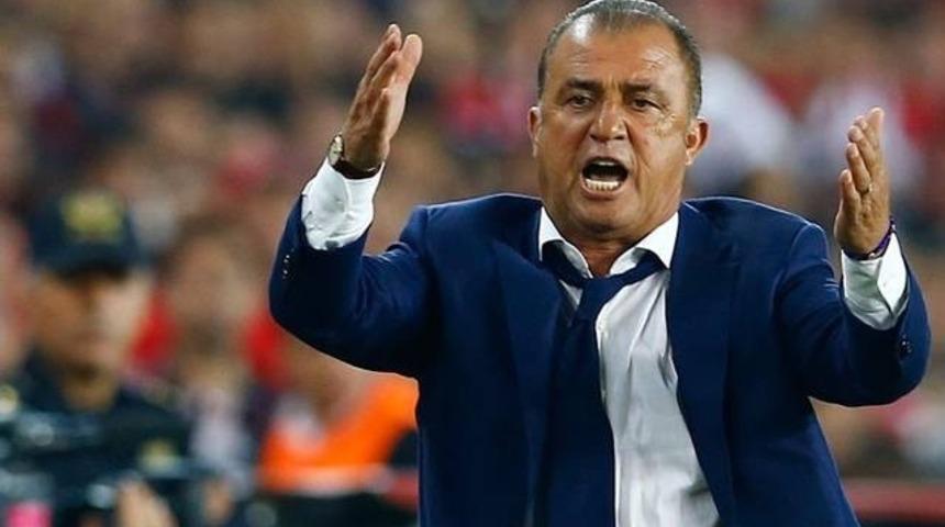 Fatih Terim'in istifası ile ilgili sosyal medyadan tepkiler: Galatasaray taraftarı bekleyişte!