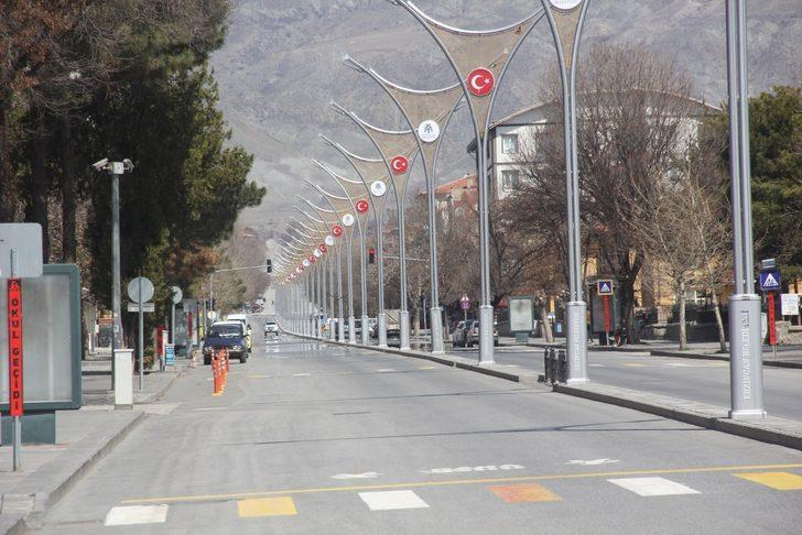 Kısıtlamada sessizliğe bürünen Erzincan ve Bayburt’ta vaka artışları devam ediyor G4