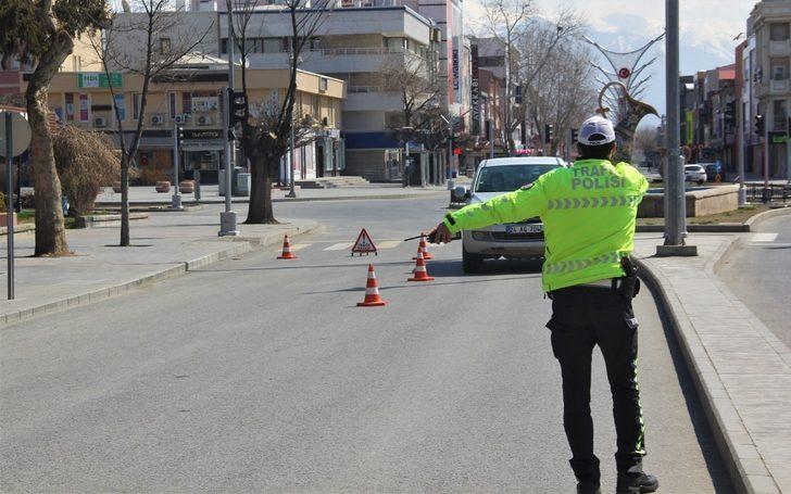 Kısıtlamada sessizliğe bürünen Erzincan ve Bayburt’ta vaka artışları devam ediyor G5