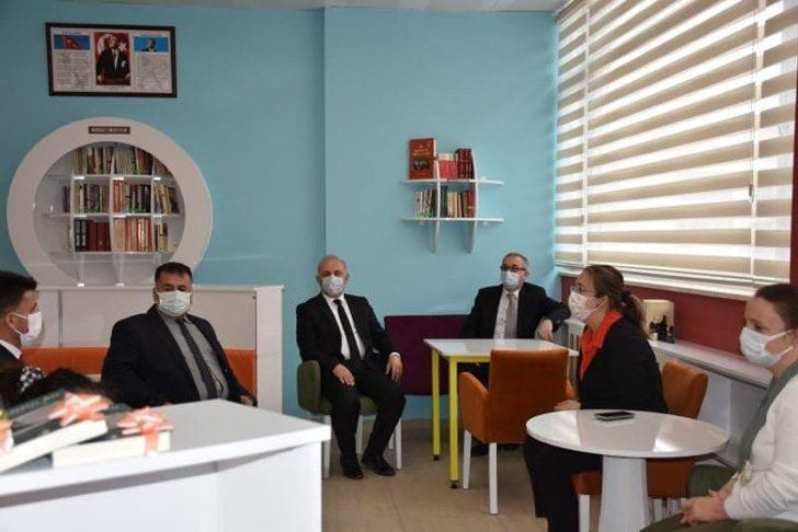 Bozüyük Mimar Sinan Mesleki ve Teknik Anadolu Lisesinde Z kütüphane açılışı yapıldı G4