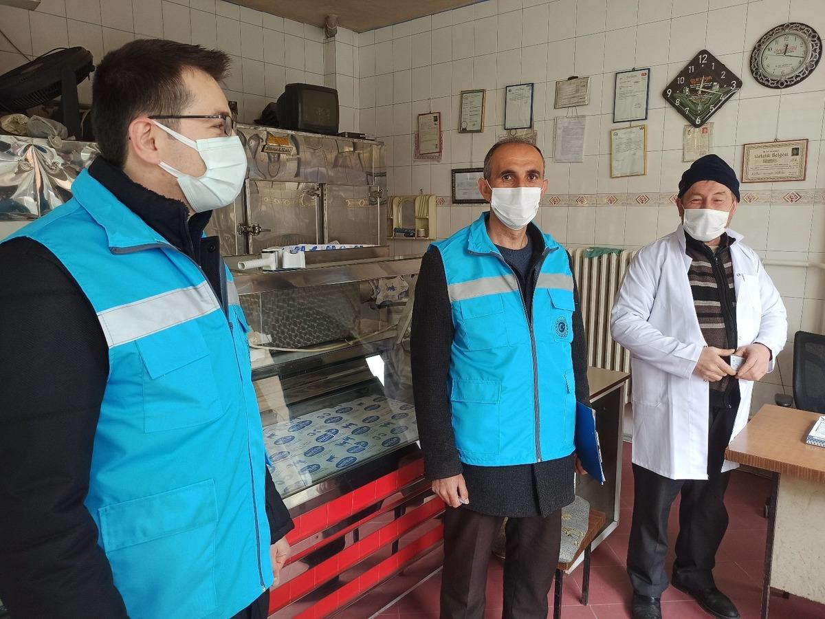 Şuhut&rsquo;ta esnaflara korona denetimi