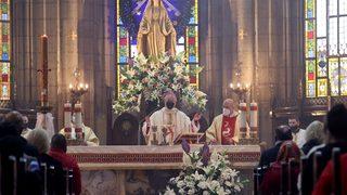 Vatikan İstanbul Büyükelçisi Başpiskopos yönetti! İstanbul'da Paskalya Bayramı ayini