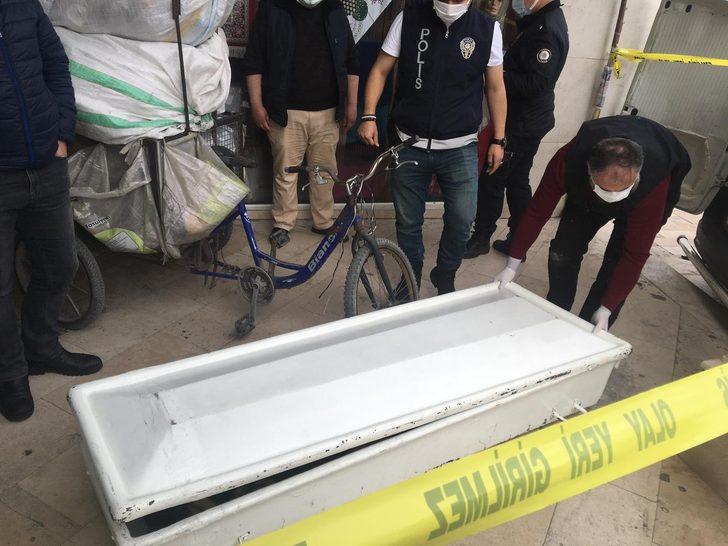 Kağıt toplayıcısı, iş hanında ölü bulundu G3