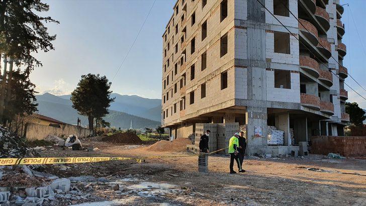 Hatay'da inşaat halindeki binanın 6. katından düşen Suriye uyruklu işçi öldü G2