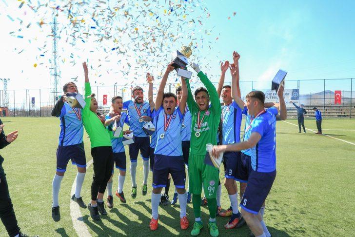 İpekyolu Belediyesinden ‘Yıldız Erkekler Futbol Turnuvası’ G3