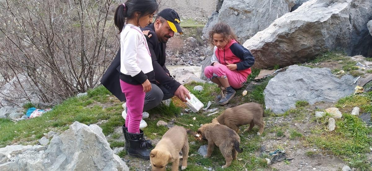 Başkan Aksa&ccedil; ve ailesinden &ouml;rnek davranış