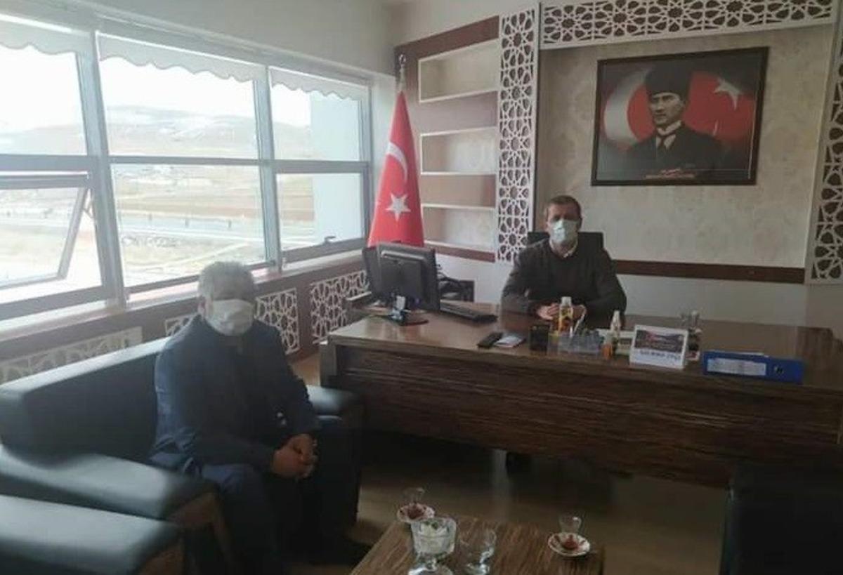 Sivaslı, Ardahan ve Bayburt&rsquo;ta KYK yurtları ziyaret etti