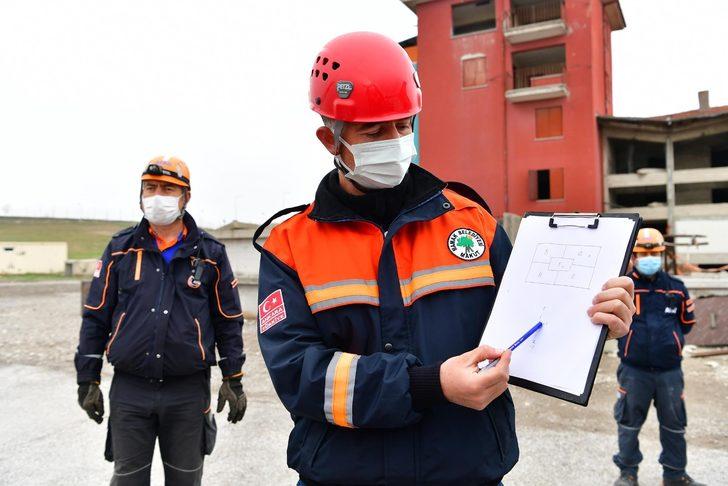 Mamak arama kurtarma ekibinden nefes kesen tatbikat G4