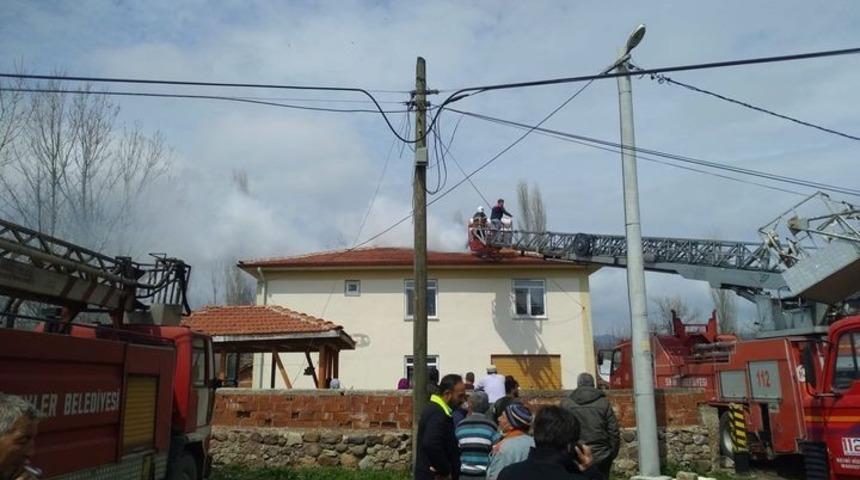 Simav&rsquo;da baca yangını