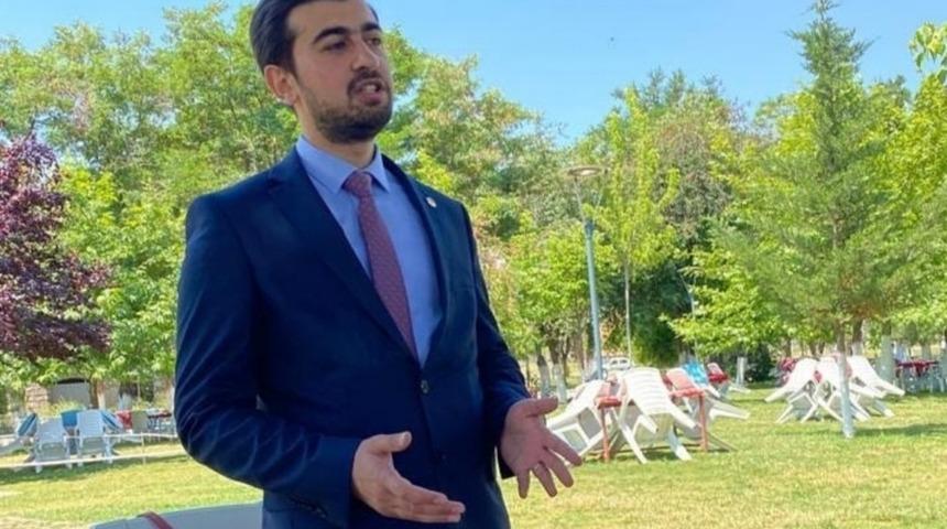 Sivil Toplum Hareketi Derneğinden emekli amirallerin yayınladığı bildiriye tepki