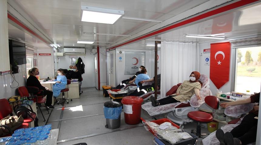 Konya Şeker&rsquo;de kan bağışı kampanyası devam ediyor