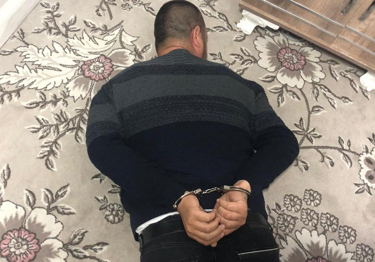 İzmir merkezli su&ccedil; &ouml;rg&uuml;t&uuml; operasyonu: 32 g&ouml;zaltı