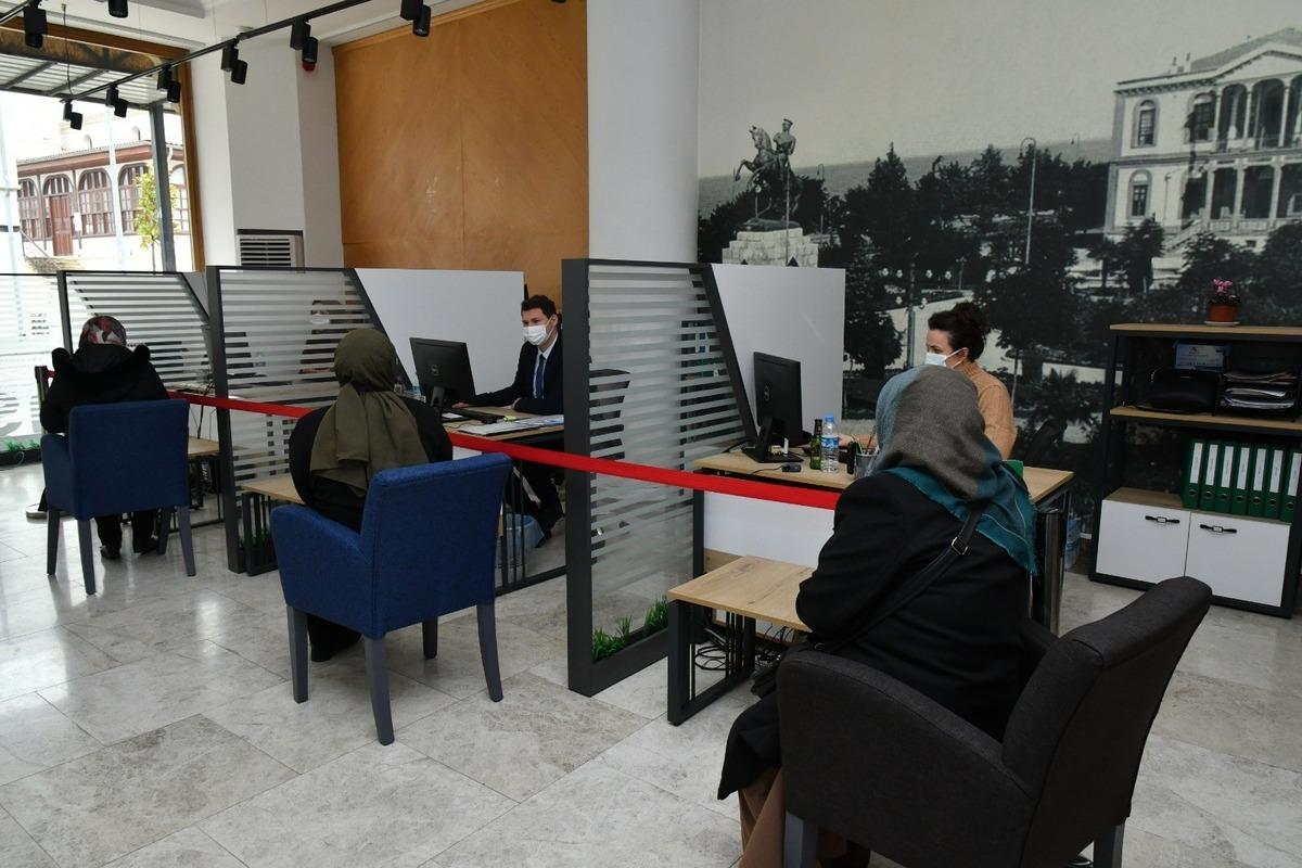 Bin kişiye istihdam kapısı a&ccedil;an B&uuml;y&uuml;kşehir, iş arayanlarla işverenleri buluşturuyor
