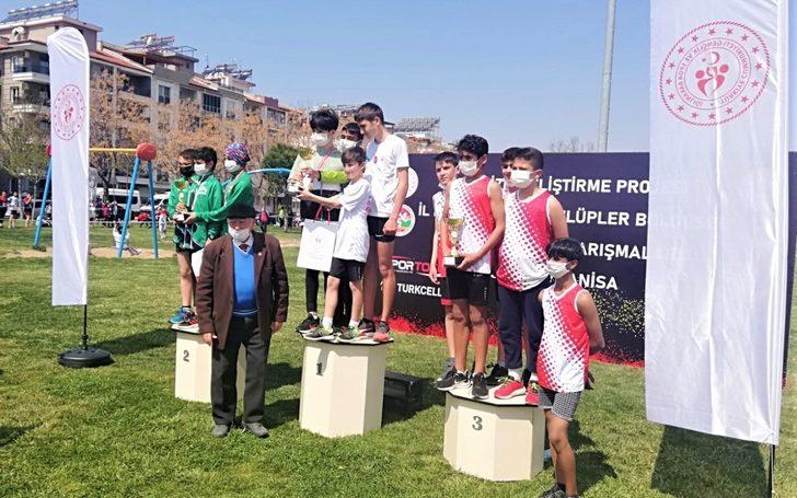 Genç krosçular Manisa’dan madalya ile döndüler G4