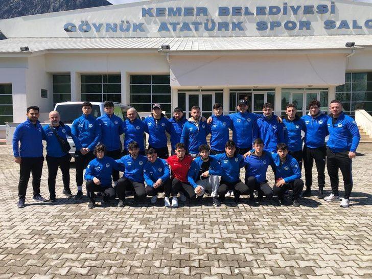 Büyükşehir’in Türkiye ikincisi sporcuları Milli Takımda G1