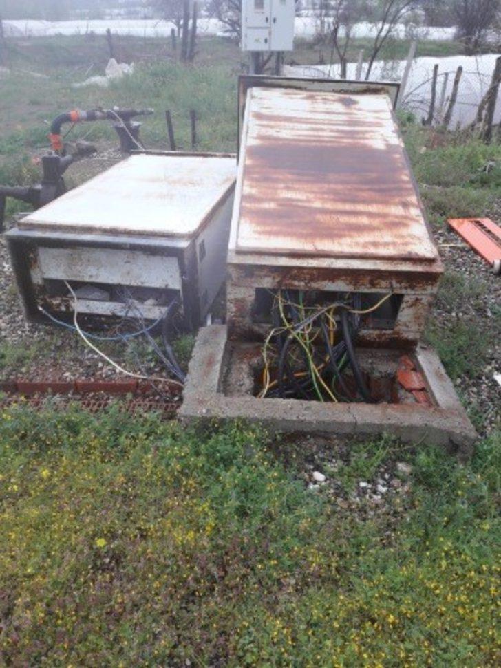 Mihalgazi’de kuvvetli rüzgar büyük hasara sebep oldu G4