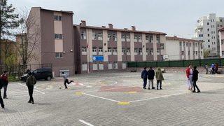 Öğretmenden oğlunun sınıfını değiştirmeyen okul müdürüne tehdit