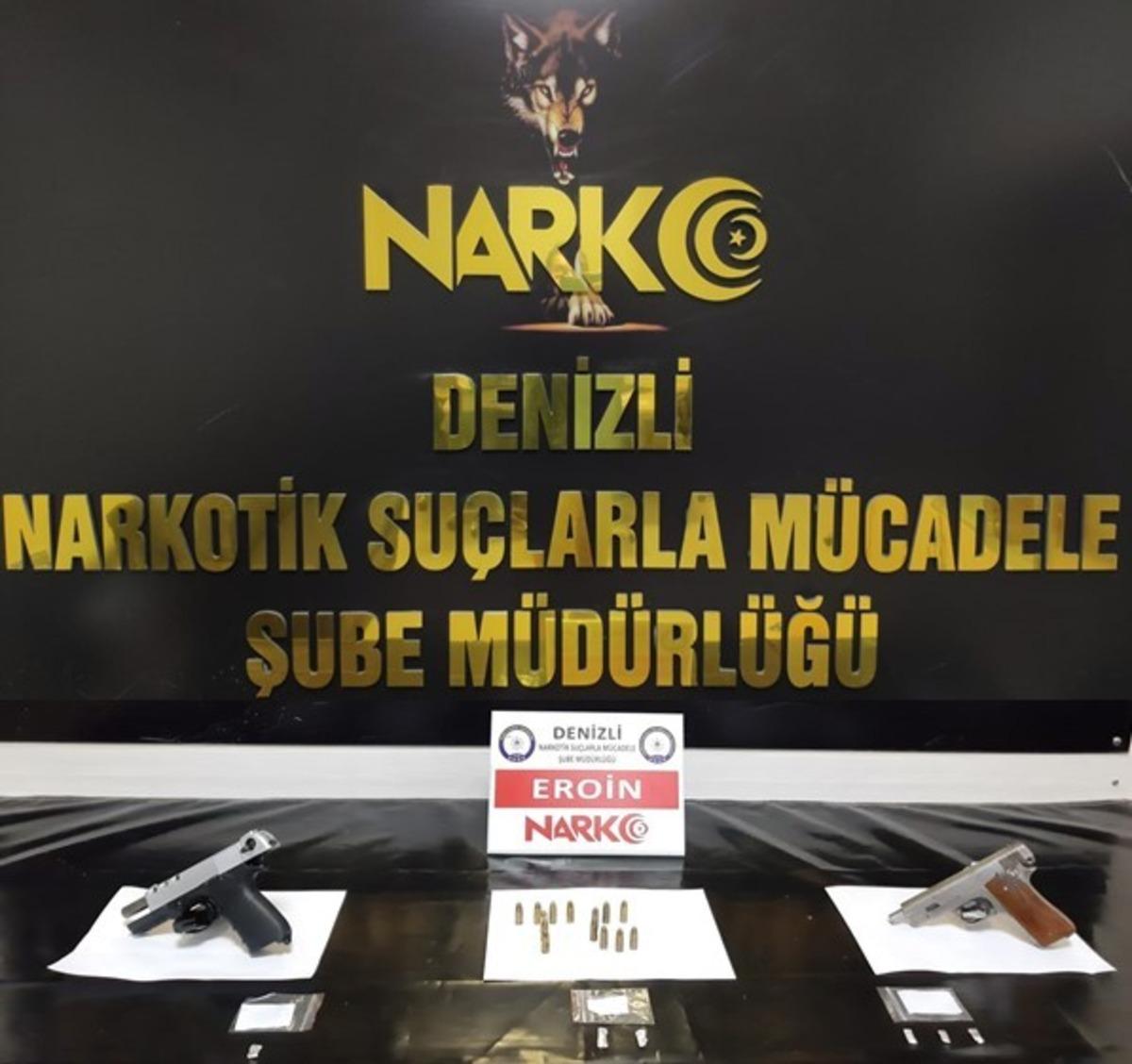 Zehir tacirlerine operasyon: 22 g&ouml;zaltı