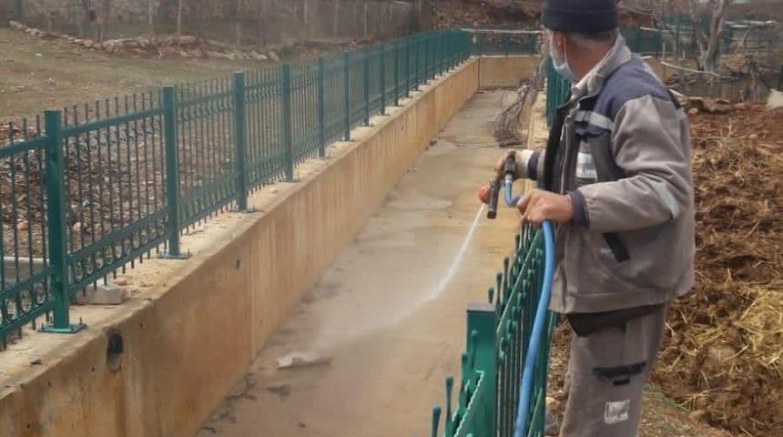 H&uuml;y&uuml;k&rsquo;te sinekle m&uuml;cadele &ccedil;alışmaları başladı