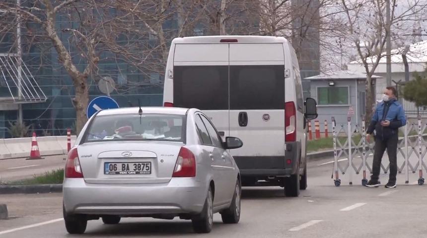Tutuklanan amiraller Ankara Ter&ouml;rle M&uuml;cadele Şube M&uuml;d&uuml;rl&uuml;ğ&uuml;ne getirildi