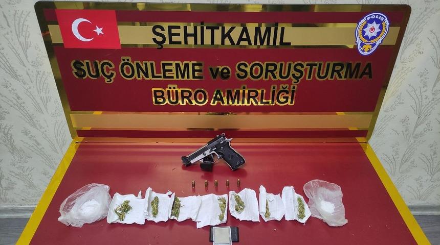 52 ayrı suç kaydı bulunan zanlı yakalandı