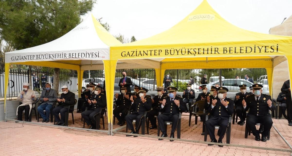 Polis Teşkilatı&rsquo;nın 176&rsquo;ncı yıl d&ouml;n&uuml;m&uuml;nde şehitler unutulmadı