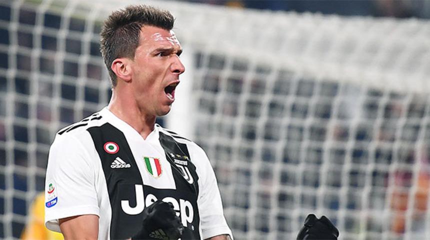 Milan, Mandzukic'i serbest bırakıyor